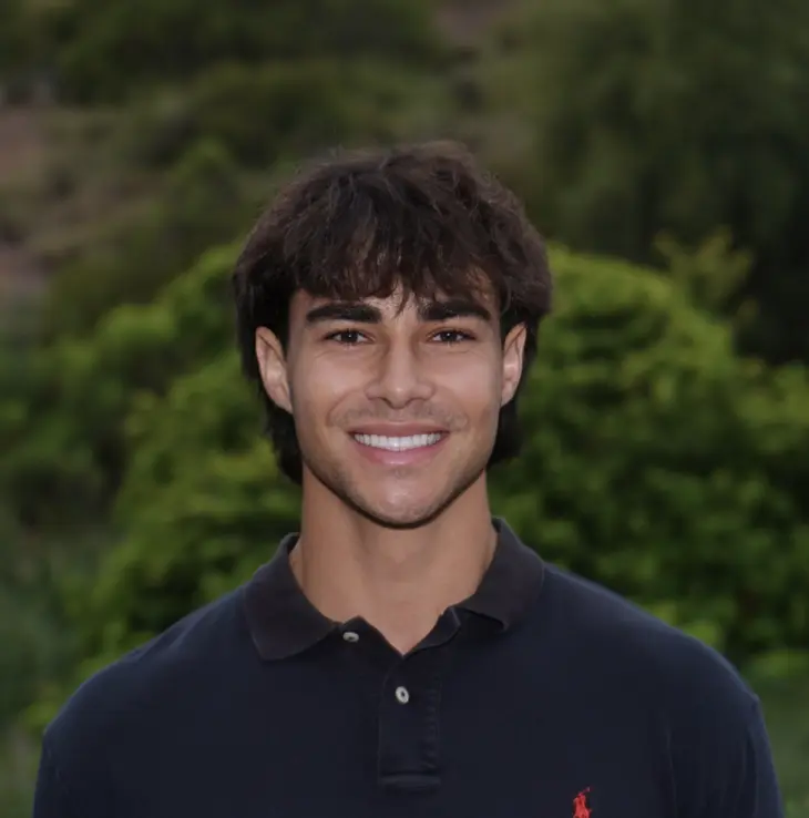 Victor Rijo - Founder | Phrasely.AI